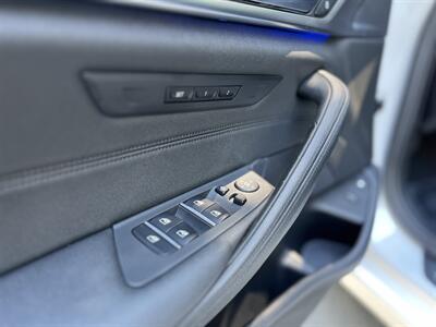 2018 BMW 5 Series 530e iPerformance   - Photo 31 - Studio City, CA 91604