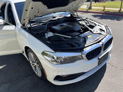 2018 BMW 5 Series 530e iPerformance   - Photo 30 - Studio City, CA 91604