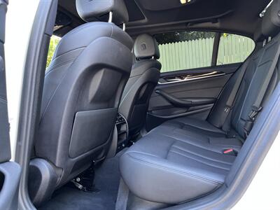 2018 BMW 5 Series 530e iPerformance   - Photo 37 - Studio City, CA 91604