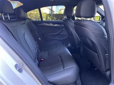 2018 BMW 5 Series 530e iPerformance   - Photo 42 - Studio City, CA 91604