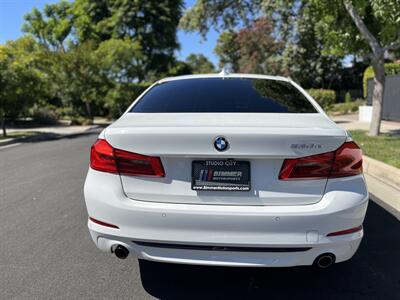 2018 BMW 5 Series 530e iPerformance   - Photo 13 - Studio City, CA 91604