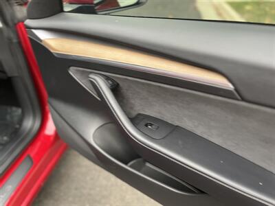 2022 Tesla Model 3   - Photo 32 - Studio City, CA 91604