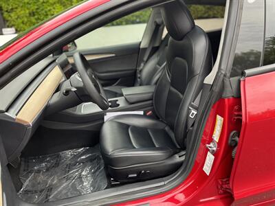 2022 Tesla Model 3   - Photo 21 - Studio City, CA 91604