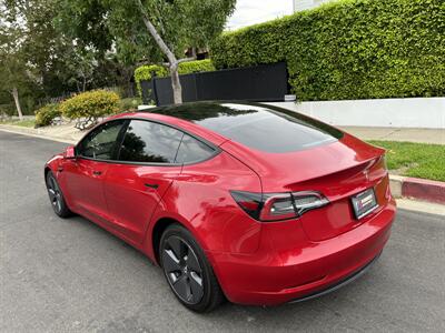 2022 Tesla Model 3   - Photo 9 - Studio City, CA 91604