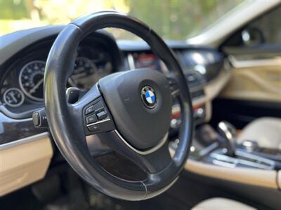 2016 BMW 528i   - Photo 27 - Studio City, CA 91604