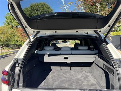 2023 BMW X5 sDrive40i M Sports package - Photo 78 - Studio City, CA 91604