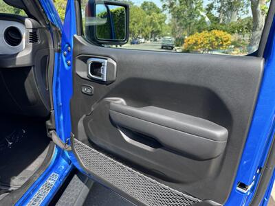 2025 Jeep Wrangler Sport S   - Photo 84 - Studio City, CA 91604