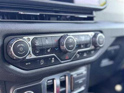 2025 Jeep Wrangler Sport S   - Photo 59 - Studio City, CA 91604