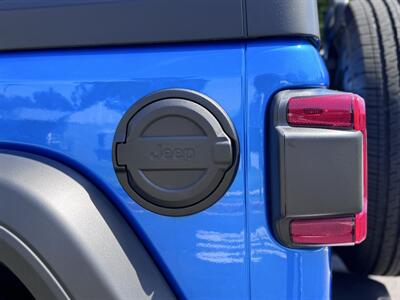 2025 Jeep Wrangler Sport S   - Photo 29 - Studio City, CA 91604