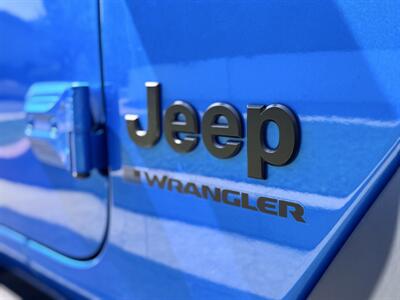 2025 Jeep Wrangler Sport S   - Photo 39 - Studio City, CA 91604