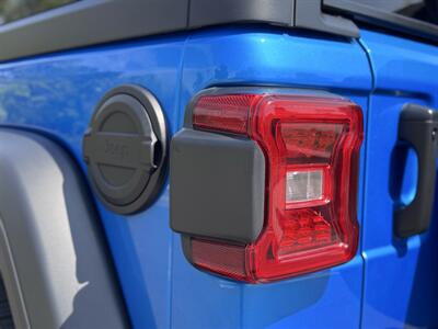 2025 Jeep Wrangler Sport S   - Photo 24 - Studio City, CA 91604