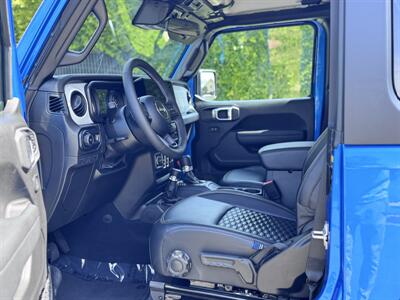 2025 Jeep Wrangler Sport S   - Photo 43 - Studio City, CA 91604