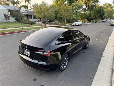 2021 Tesla Model 3 Standard Range Plus - Photo 14 - Studio City, CA 91604