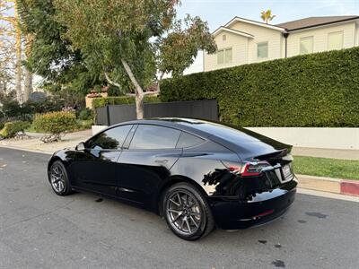 2021 Tesla Model 3 Standard Range Plus - Photo 8 - Studio City, CA 91604