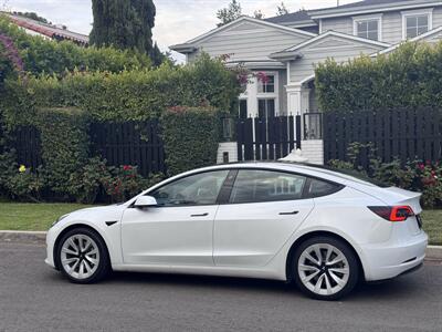 2022 Tesla Model 3 - Photo 6 - Studio City, CA 91604