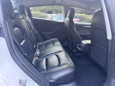 2022 Tesla Model 3 - Photo 31 - Studio City, CA 91604