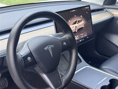 2022 Tesla Model 3 - Photo 25 - Studio City, CA 91604