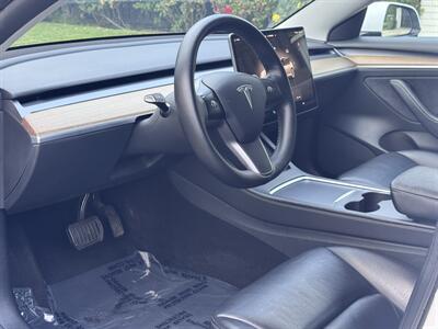 2022 Tesla Model 3 - Photo 24 - Studio City, CA 91604