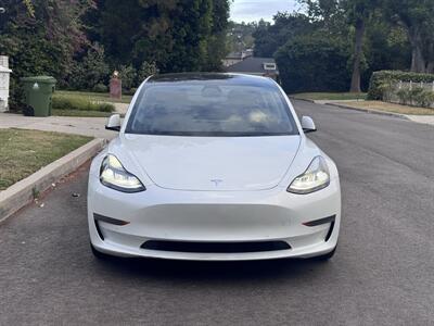 2022 Tesla Model 3 - Photo 5 - Studio City, CA 91604