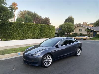 2019 Tesla Model 3 Long Range   - Photo 2 - Studio City, CA 91604