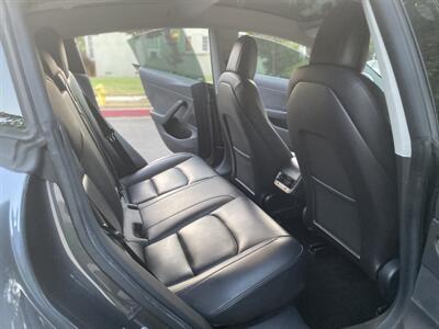 2019 Tesla Model 3 Long Range   - Photo 27 - Studio City, CA 91604