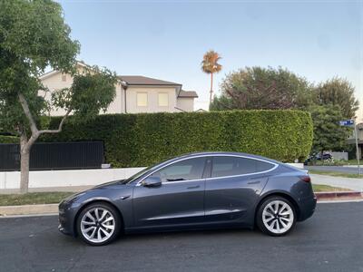 2019 Tesla Model 3 Long Range   - Photo 9 - Studio City, CA 91604