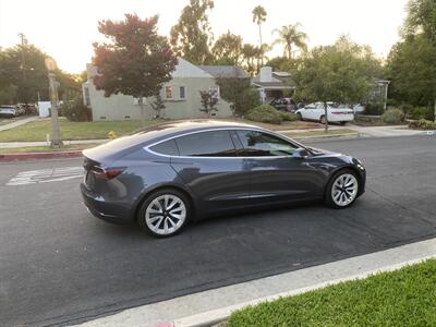 2019 Tesla Model 3 Long Range   - Photo 15 - Studio City, CA 91604