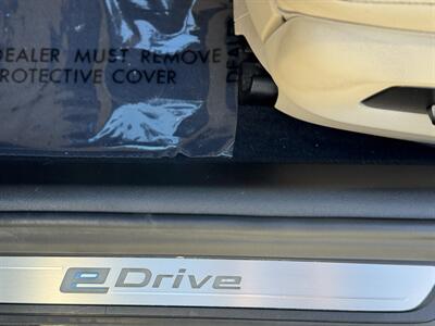 2018 BMW 530e iPerformance   - Photo 42 - Studio City, CA 91604