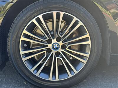 2018 BMW 530e iPerformance   - Photo 68 - Studio City, CA 91604