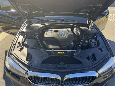 2018 BMW 530e iPerformance   - Photo 66 - Studio City, CA 91604