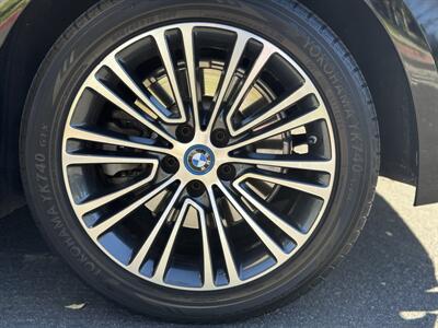 2018 BMW 530e iPerformance   - Photo 73 - Studio City, CA 91604