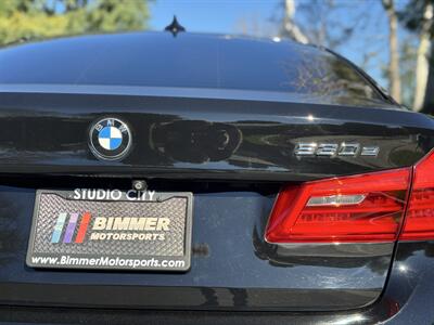 2018 BMW 530e iPerformance   - Photo 18 - Studio City, CA 91604