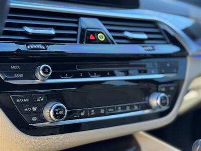 2018 BMW 530e iPerformance   - Photo 41 - Studio City, CA 91604