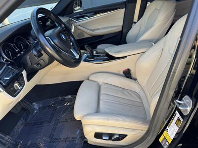 2018 BMW 530e iPerformance   - Photo 34 - Studio City, CA 91604