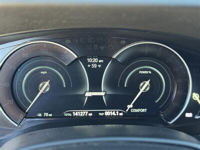 2018 BMW 530e iPerformance   - Photo 36 - Studio City, CA 91604