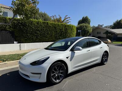 2022 Tesla Model 3 Long Range   - Photo 5 - Studio City, CA 91604