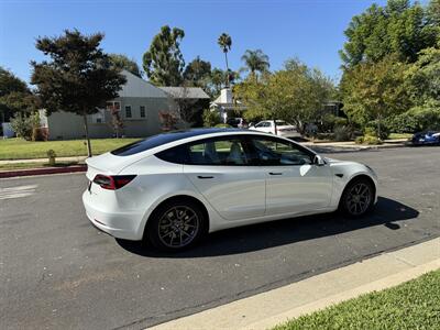 2022 Tesla Model 3 Long Range   - Photo 19 - Studio City, CA 91604