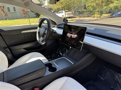 2022 Tesla Model 3 Long Range   - Photo 53 - Studio City, CA 91604