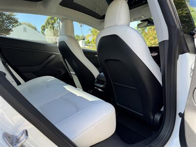 2022 Tesla Model 3 Long Range   - Photo 44 - Studio City, CA 91604