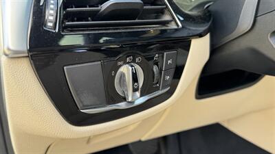 2019 BMW 530e iPerformance   - Photo 31 - Studio City, CA 91604