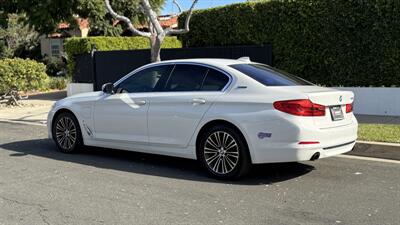 2019 BMW 530e iPerformance   - Photo 7 - Studio City, CA 91604