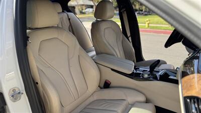 2019 BMW 530e iPerformance   - Photo 38 - Studio City, CA 91604