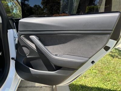 2023 Tesla Model 3   - Photo 22 - Studio City, CA 91604