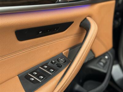 2018 BMW 530e iPerformance   - Photo 27 - Studio City, CA 91604