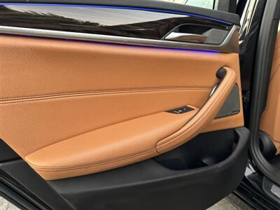 2018 BMW 530e iPerformance   - Photo 44 - Studio City, CA 91604