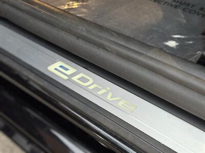 2018 BMW 530e iPerformance   - Photo 40 - Studio City, CA 91604