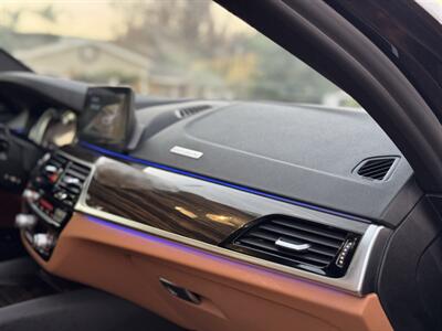 2018 BMW 530e iPerformance   - Photo 68 - Studio City, CA 91604