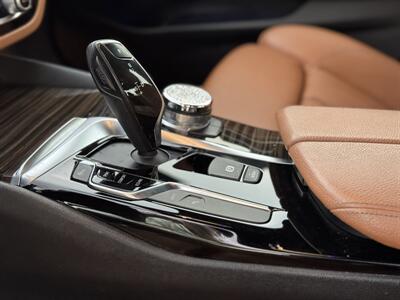 2018 BMW 530e iPerformance   - Photo 37 - Studio City, CA 91604