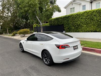 2023 Tesla Model 3 - Photo 9 - Studio City, CA 91604