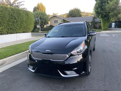 2017 Kia Niro EX   - Photo 4 - Studio City, CA 91604